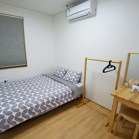 Bong Stay Jeju Exterior foto